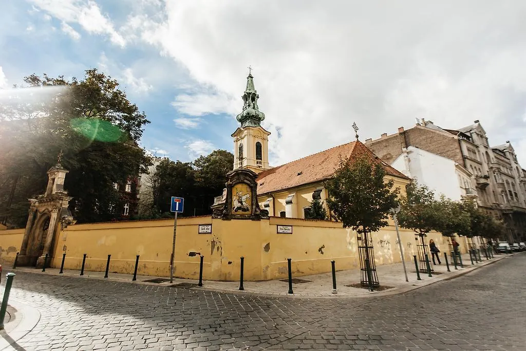 Romantic Hideaway Centertown With Air Conditioner Budapešť